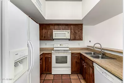 14002 N 49th Avenue #1012, Glendale, AZ 85306 - Photo 8