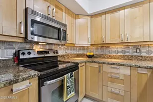 110 W Missouri Ave, Phoenix, AZ 85013 - Photo 8