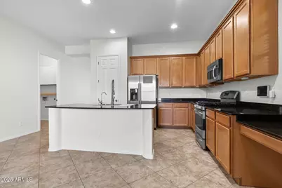 20988 W Sunrise Lane, Buckeye, AZ 85396 - Photo 12