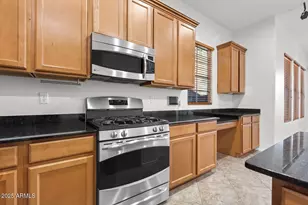 20988 W Sunrise Ln, Buckeye, AZ 85396 - Photo 14