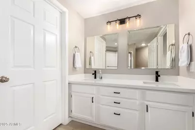 10410 N Cave Creek Road #1082, Phoenix, AZ 85020 - Photo 14