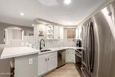 10410 N Cave Creek Road #1082, Phoenix, AZ 85020 - Photo 6