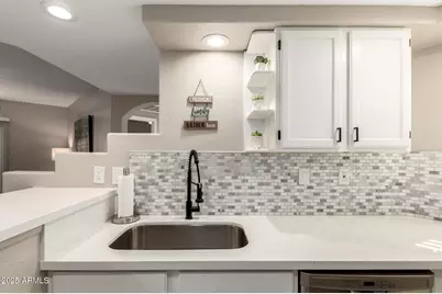 10410 N Cave Creek Road #1082, Phoenix, AZ 85020 - Photo 4