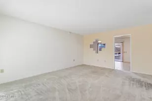 10608 W Gulf Hills Dr, Sun City, AZ 85351 - Photo 6