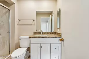 10608 W Gulf Hills Dr, Sun City, AZ 85351 - Photo 16