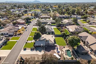 780 N Bristol Ln, Gilbert, AZ 85234 - Photo 60