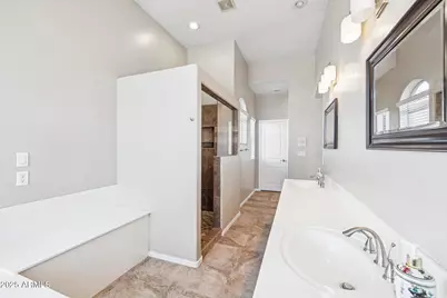 780 N Bristol Lane, Gilbert, AZ 85234 - Photo 38