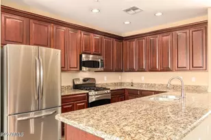 7393 W Palo Brea Ln, Peoria, AZ 85383 - Photo 8