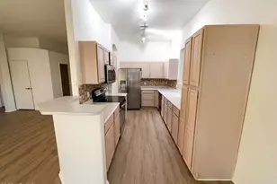 3869 W Charlotte Dr, Glendale, AZ 85310 - Photo 2