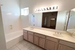 3869 W Charlotte Dr, Glendale, AZ 85310 - Photo 6