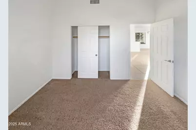 3869 W Charlotte Drive, Glendale, AZ 85310 - Photo 4