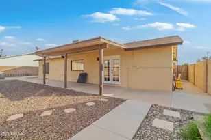 8316 W Sweetwater Ave, Peoria, AZ 85381 - Photo 18