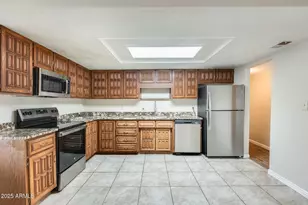 14248 N 35th St, Phoenix, AZ 85032 - Photo 2