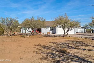 2500 N Appaloosa Pl, Huachuca City, AZ 85616 - Photo 2