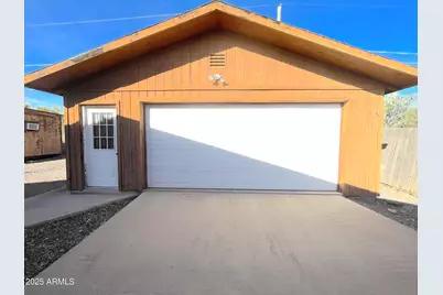 68 E Donna Drive, Queen Valley, AZ 85118 - Photo 2