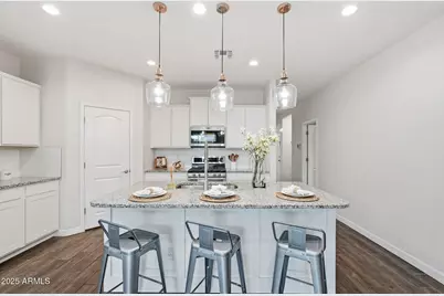 38197 W San Clemente Street, Maricopa, AZ 85138 - Photo 8