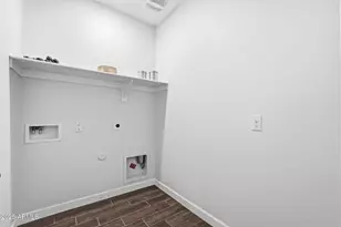 38197 W San Clemente St, Maricopa, AZ 85138 - Photo 28