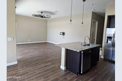 3042 N 33rd Place, Phoenix, AZ 85018 - Photo 10