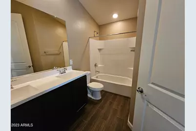 3042 N 33rd Place, Phoenix, AZ 85018 - Photo 4