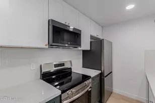 8055 E Thomas Rd, Scottsdale, AZ 85251 - Photo 4