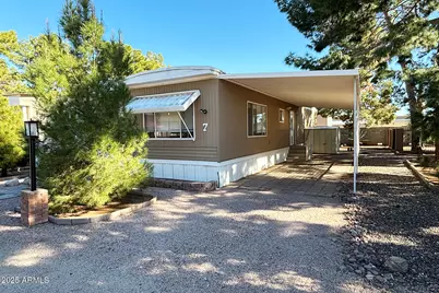 10122 E Illini Street #7, Mesa, AZ 85208 - Photo 2