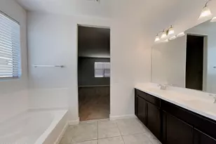 30388 W Amelia Ave, Buckeye, AZ 85396 - Photo 8