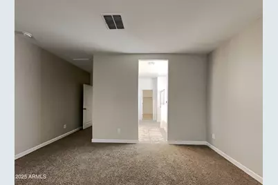 30388 W Amelia Avenue, Buckeye, AZ 85396 - Photo 10