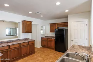 700 E 10th St, Casa Grande, AZ 85122 - Photo 12