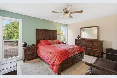 11022 W Crestbrook Drive, Sun City, AZ 85351 - Photo 10