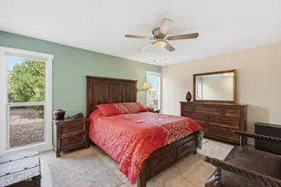 11022 W Crestbrook Dr, Sun City, AZ 85351 - Photo 10