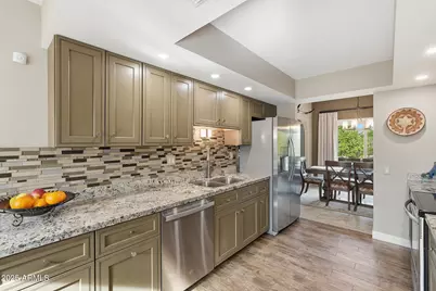 11022 W Crestbrook Drive, Sun City, AZ 85351 - Photo 20