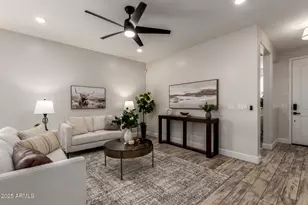 6837 E Peralta Cir, Mesa, AZ 85212 - Photo 8