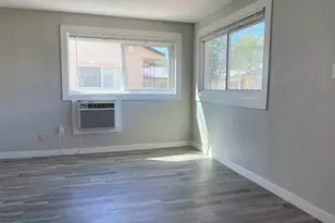 1125 E Devonshire Ave, Phoenix, AZ 85014 - Photo 2