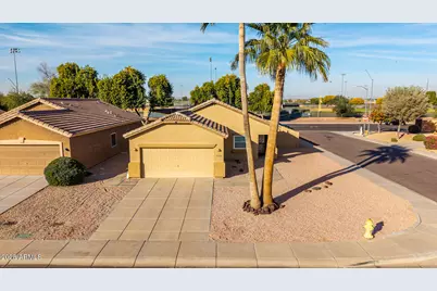 15330 W Caribbean Lane, Surprise, AZ 85379 - Photo 26