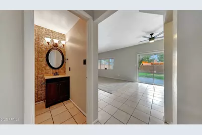 5127 W Shangri La Road, Glendale, AZ 85304 - Photo 14