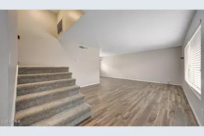 5127 W Shangri La Road, Glendale, AZ 85304 - Photo 6