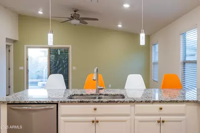 6230 S 34th Drive, Phoenix, AZ 85041 - Photo 14