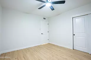 1123 W Mendoza Ave, Mesa, AZ 85210 - Photo 22