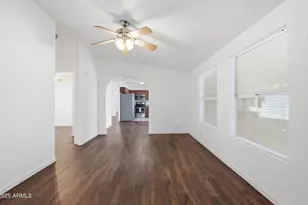 11275 N 99th Ave, Peoria, AZ 85345 - Photo 18