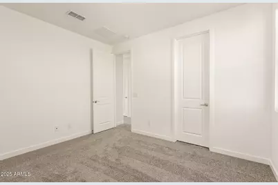 16952 W Desert Lane, Goodyear, AZ 85338 - Photo 28