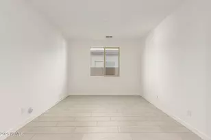 16952 W Desert Ln, Goodyear, AZ 85338 - Photo 32