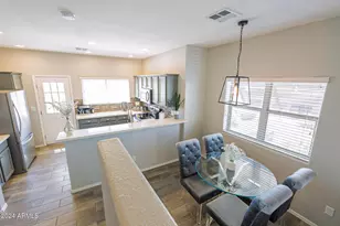 2929 N 37th St, Phoenix, AZ 85018 - Photo 10