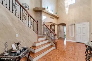 5370 W Kaler Cir, Glendale, AZ 85301 - Photo 4