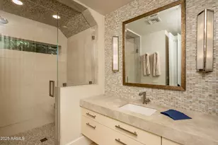 3500 E Lincoln Dr, Phoenix, AZ 85018 - Photo 24