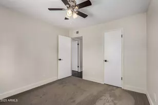 7126 N 19th Ave, Phoenix, AZ 85021 - Photo 20