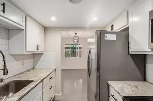 7126 N 19th Ave, Phoenix, AZ 85021 - Photo 12