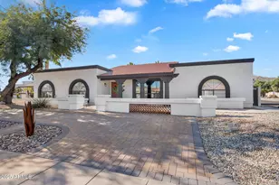 9626 N 27th St, Phoenix, AZ 85028 - Photo 2