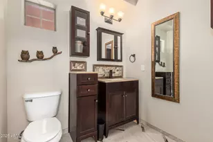 1310 E Parkview Dr, Gilbert, AZ 85295 - Photo 14