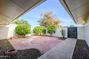 12727 W Maplewood Dr, Sun City West, AZ 85375 - Photo 20