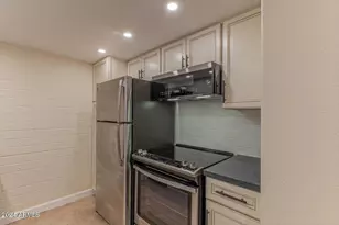 7809 E Valley Vista Dr, Scottsdale, AZ 85250 - Photo 8